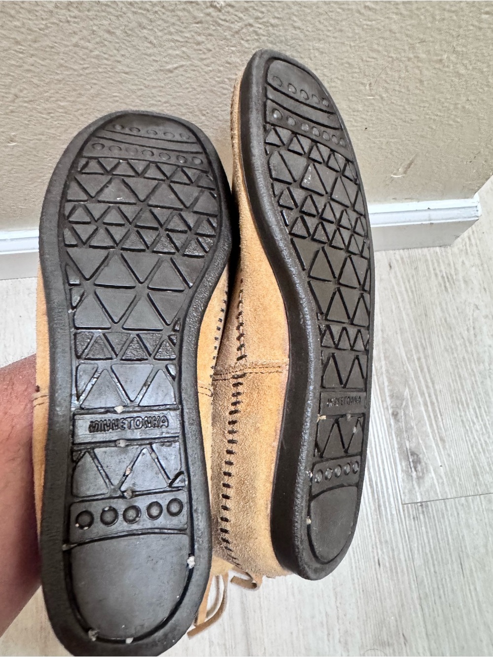 Minnetonka Tan Suede Fringe Moccasin Boots - Picture 6 of 7